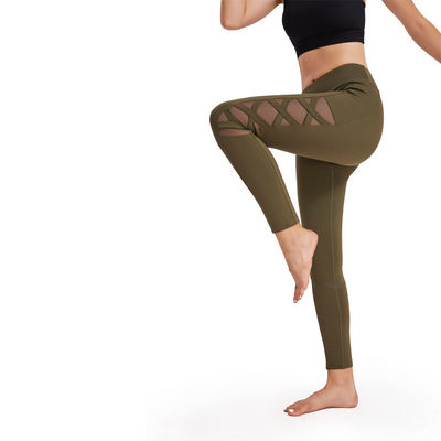 Υψηλή Sportswear εσωρούχων γιόγκας πολυεστέρα μέσης ικανότητα γυναικών που ντύνει τα άνευ ραφής σύνολα Workout
