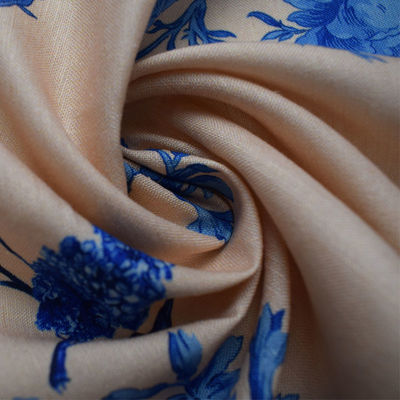 Viscose φορεμάτων το Floral αναπνεύσιμο ύφασμα τεχνητής μέταξας Crepe η τυπωμένη ύλη
