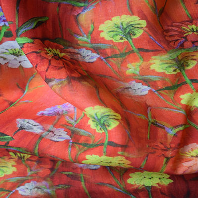 Υφαμένο Twill μαλακό Viscose 20% Tencel 70% τεχνητής μέταξας υφάσματος 10% του Tulle μίγμα