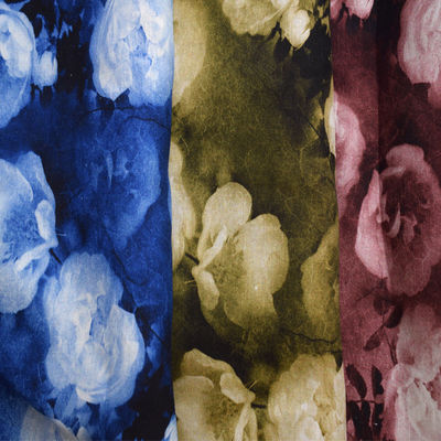 Υφαμένο Viscose υφάσματος 70% Tencel μαλακό Tulle βαμμένο στερεό Twill τυπωμένων υλών μίγματος