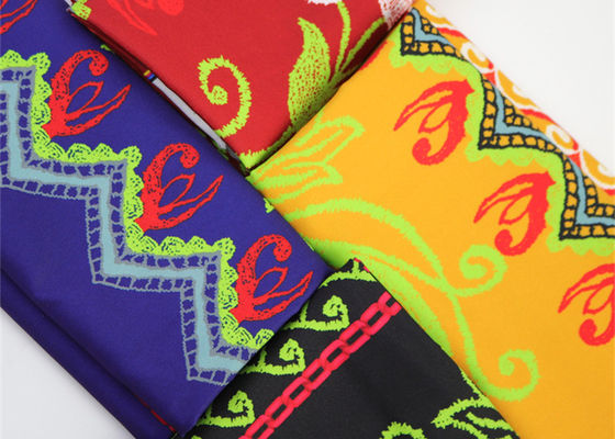 Μεγάλο τυπωμένο πολυεστέρας ύφασμα λουλουδιών για τα εξαρτήματα διακοσμήσεων